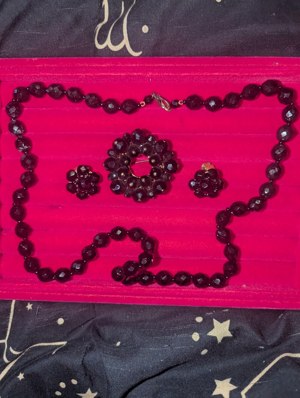 Vintage Black AB Faceted Bead Necklace Brooch & Earring Set